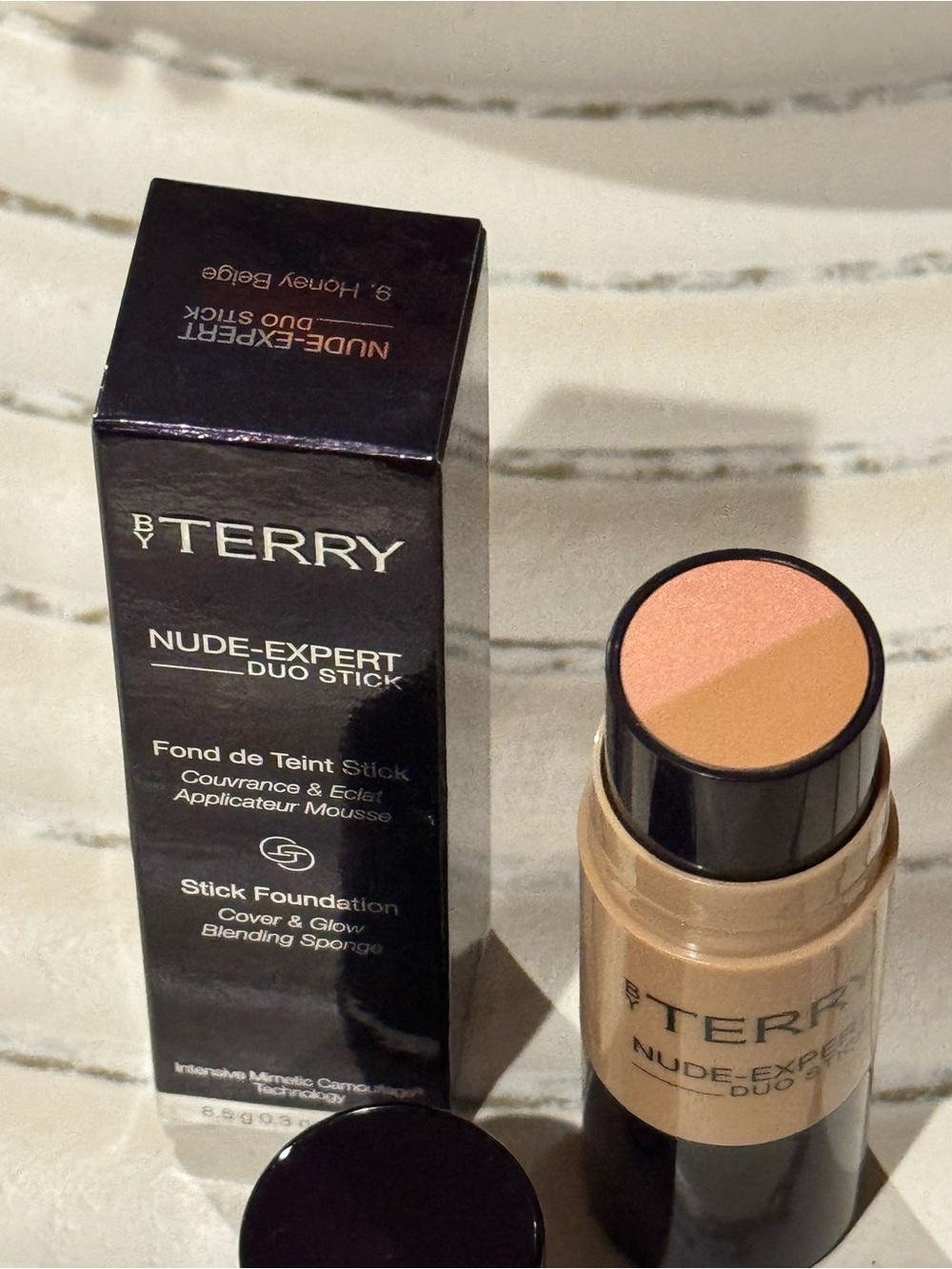 NIB By TERRY Nude Expert Duo Stick Honey Beige #9 - Picture 2 of 5